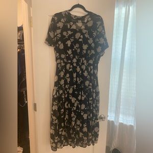 Lulus black with white floral design dress